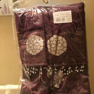 3 piece towel set from Wayfair.